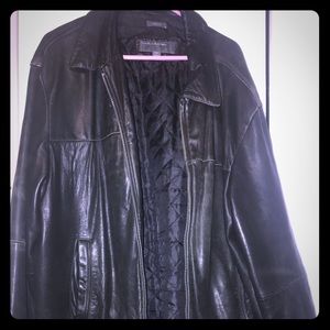 Men's Perry Ellis leather jacket